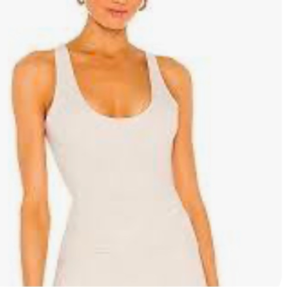 NWOT LESET Rio Fitted Scoop‎ Neck Tank Beige MelAnge